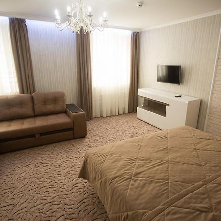 Port Royal Hotel Tulchyn Екстериор снимка