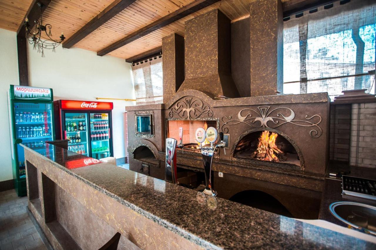 Port Royal Hotel Tulchyn Екстериор снимка