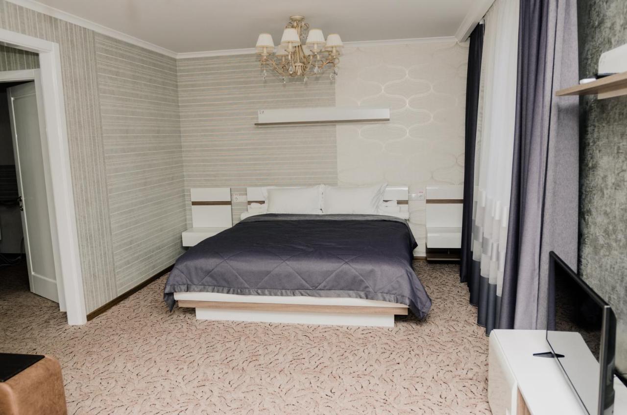 Port Royal Hotel Tulchyn Екстериор снимка