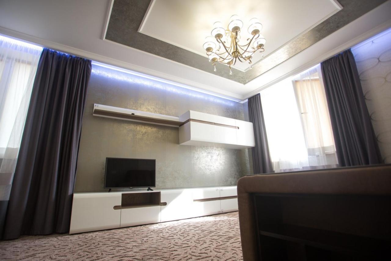 Port Royal Hotel Tulchyn Екстериор снимка